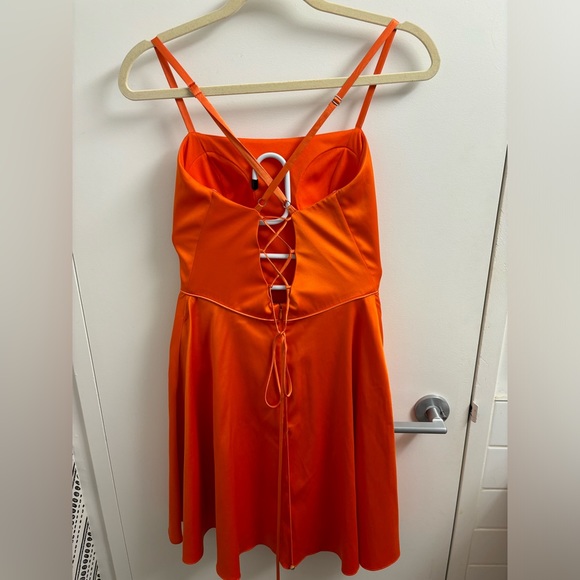 Eva Brazzi Coral/ Orange Satin Cocktail Dress - Picture 3 of 9